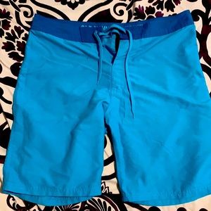 Blue old navy California shorts. Size 36